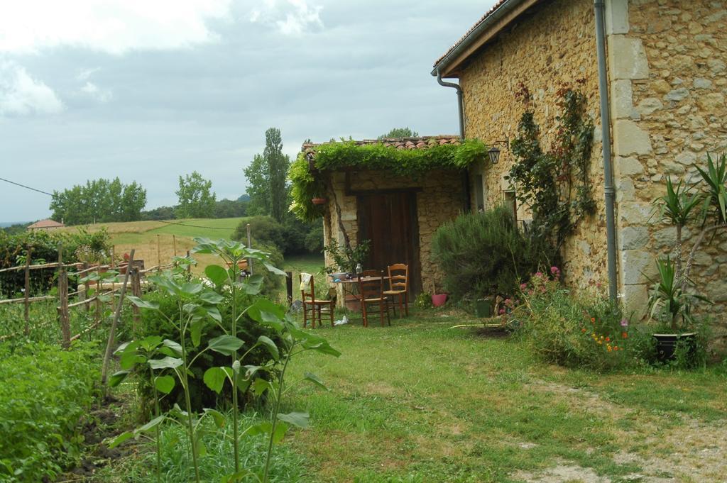 Gite Tauzia Brassempouy Extérieur photo